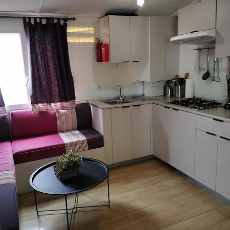 Κάμπινγκ Mobile Homes Marita