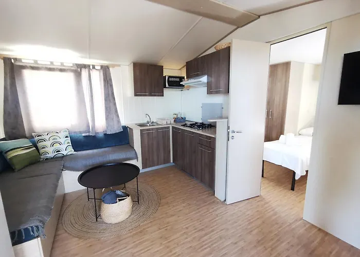 אתר קמפינג Mobile Homes Marita *