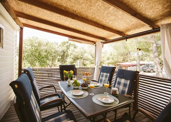 אתר קמפינג Mobile Homes Marita *