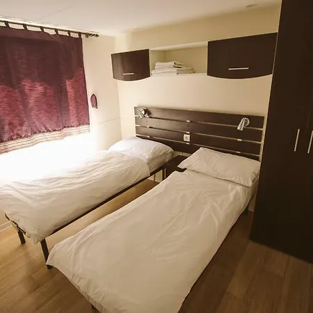 Mobile Homes Marita Шимуни