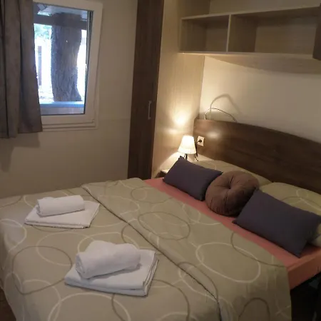 Campsite Mobile Homes Marita Simuni