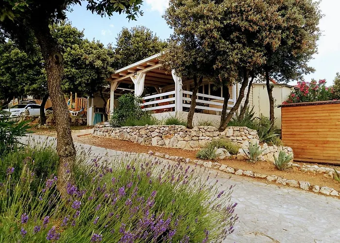 Mobile Homes Marita 캠프장 Šimuni