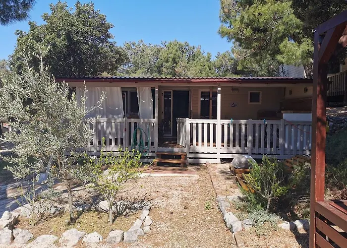 Mobile Homes Marita 캠프장 Šimuni