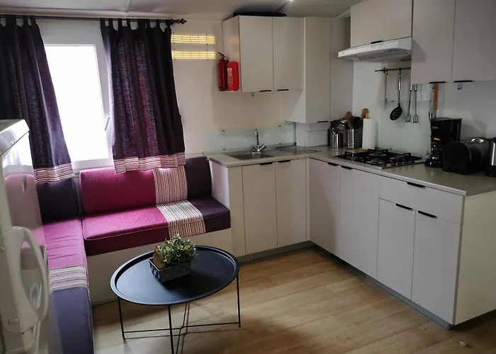 캠프장 Mobile Homes Marita