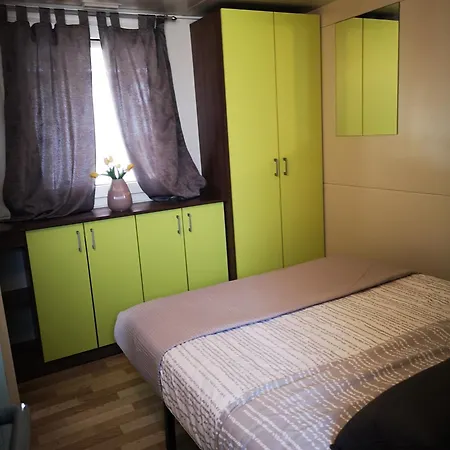 Mobile Homes Marita *