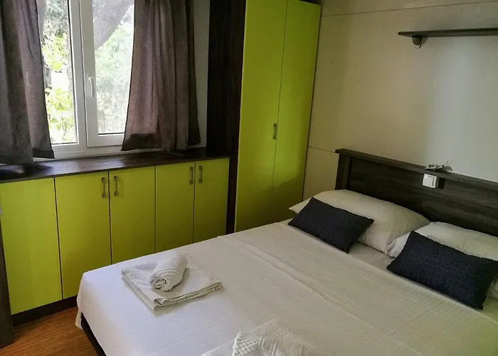 Mobile Homes Marita Шимуни
